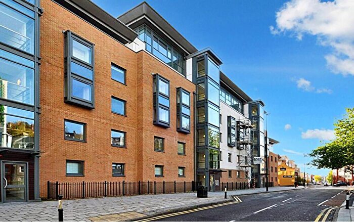 1 Bedroom Apartment To Rent In Deanery Road, Bristol, BS1