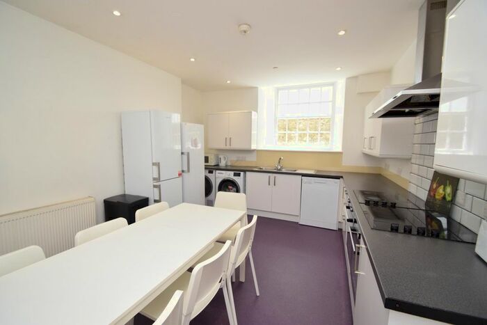 8 Bedroom Terraced House To Rent In Killigrew Street, Falmouth, TR11