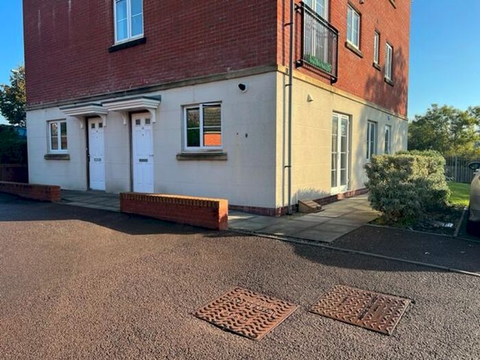 1 Bedroom Flat To Rent In Skylark Road, North Cornelly, CF33