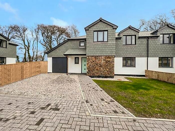 3 Bedroom Semi-Detached House To Rent In Treveglos Close, Lewannick, PL15