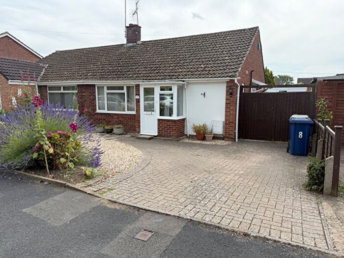 2 Bedroom Semi Detached Bungalow For Sale In Digby Drive, Mitton, Tewkesbury, GL20