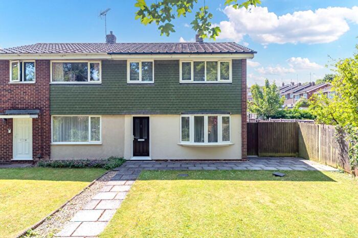 3 Bedroom Semi-Detached House For Sale In Newmarket Road, Royston, SG8