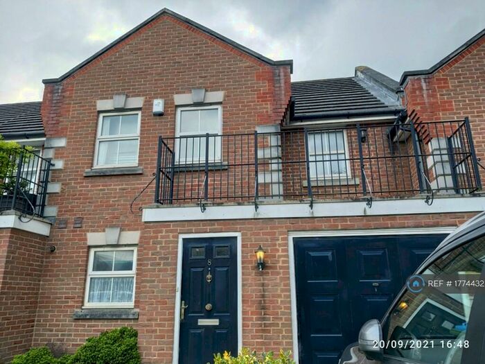 3 Bedroom Terraced House To Rent In Kendall Road, London, SE18