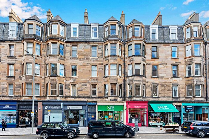 2 Bedroom Flat For Sale In Bruntsfield Place, Edinburgh, EH10
