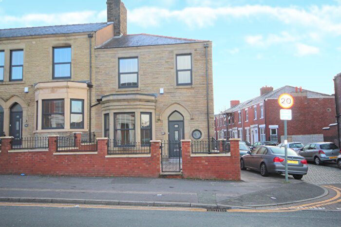 3 Bedroom Terraced House To Rent In Deepdale Road, Preston, Lancashire, PR1