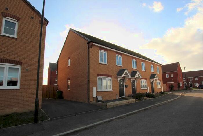 3 Bedroom End Of Terrace House To Rent In Niblett Close, Hardwicke, Gloucester, GL2