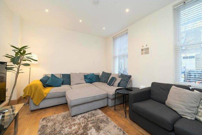4 Bedroom Terraced House To Rent In Haverstock Street, N1