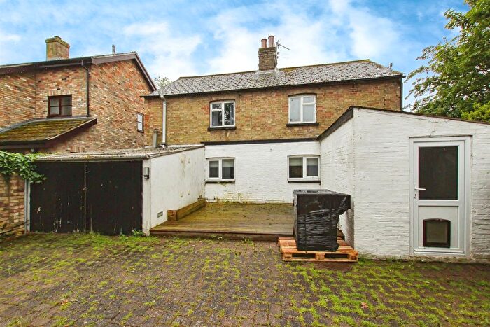 4 Bedroom Detached House For Sale In Newmarket Road, Stretham, Ely, CB6