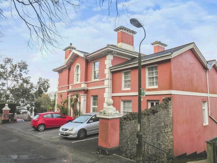 1 Bedroom Flat To Rent In Higher Erith Road, Torquay, TQ1