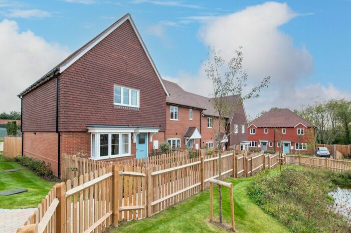 3 Bedroom End Of Terrace House For Sale In High Street, Ticehurst, TN5