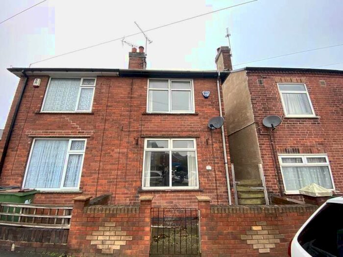 2 Bedroom Semi-Detached House To Rent In Parkin Street, Alfreton, DE55