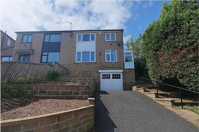 3 Bedroom Semi Detached House For Sale In Brownroyd Hill Road, Bradford, BD6