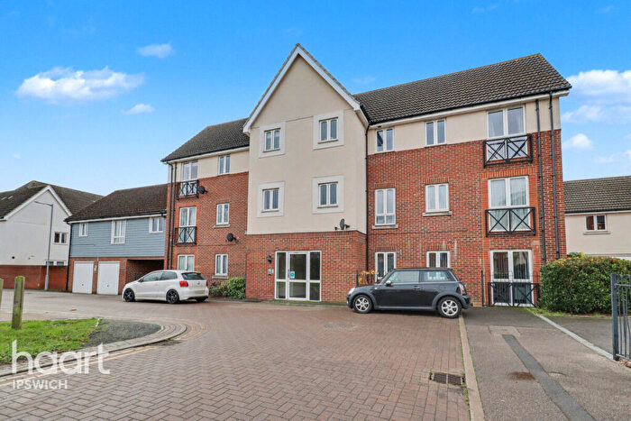 2 Bedroom Apartment For Sale In Jovian Way, Ipswich, IP1