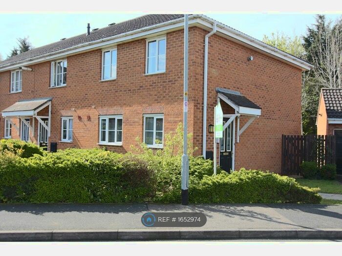 3 Bedroom End Of Terrace House To Rent In Merrivale Close, Kettering, NN15