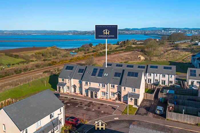 3 Bedroom Terraced House For Sale In Newton Park, Wormit, Newport-On-Tay, DD6