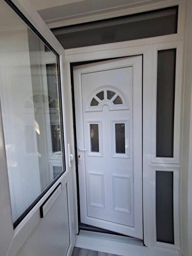 3 Bedroom Terraced House To Rent In St.James Road, Mitcham, CR4