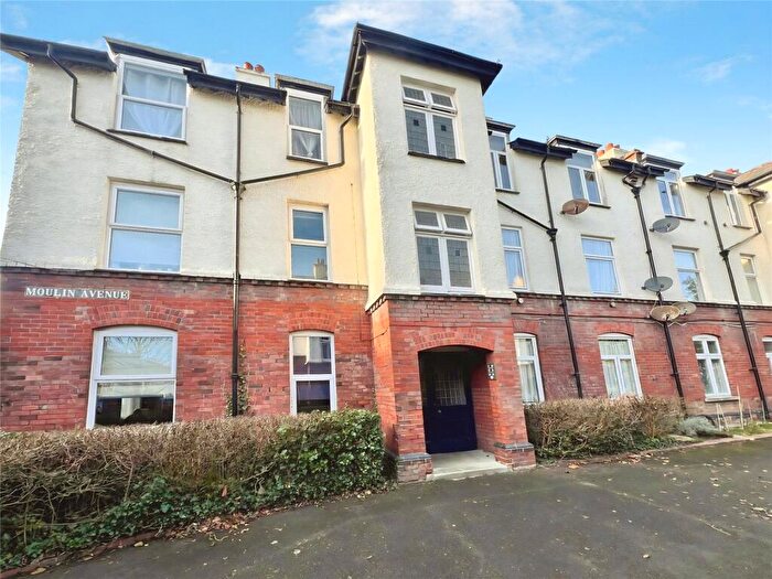 2 Bedroom Flat To Rent In Moulin Avenue, Southsea, Hampshire, PO5