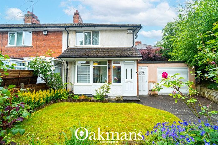 3 Bedroom End Of Terrace House For Sale In Pineapple Road, Birmingham, West Midlands, B30