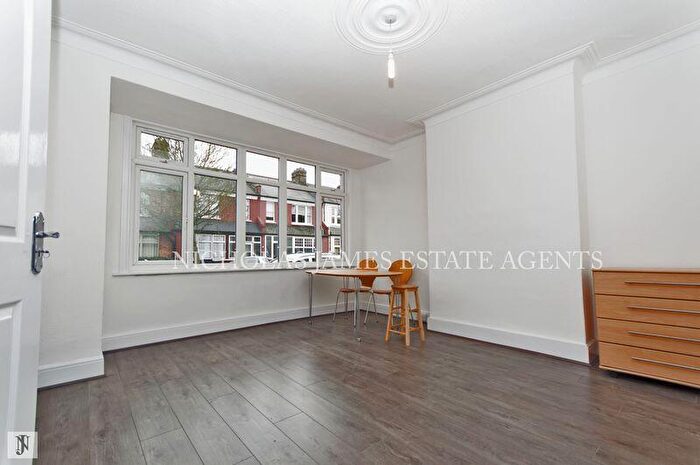4 Bedroom Terraced House To Rent In Higham Road, London, N17