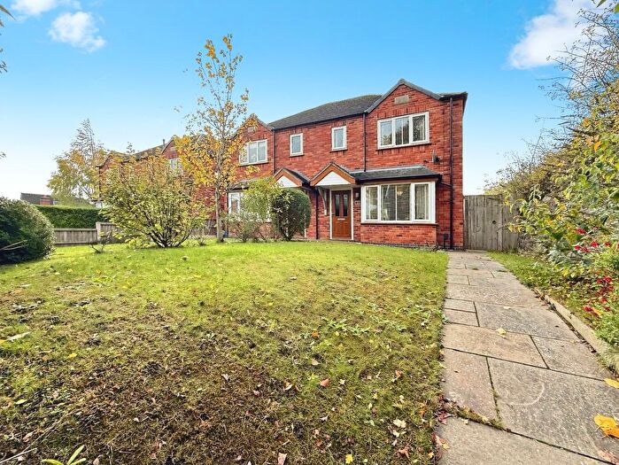 3 Bedroom Semi Detached House For Sale In Norton Lane, Stoke-On-Trent, Staffordshire, ST6