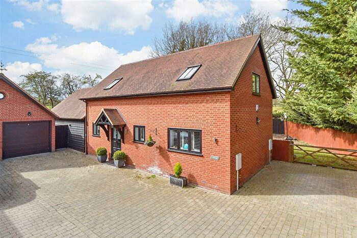 3 Bedroom Detached House For Sale In Crown Hill, Waltham Abbey, Essex, EN9