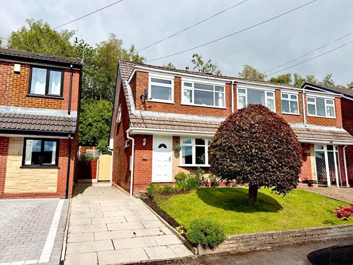 3 Bedroom Semi-Detached House For Sale In Mendip Close, Horwich, BL6