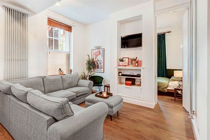 1 Bedroom Flat To Rent In St. Augustine's Mansions, Bloomburg Street, Westminster, London, SW1V