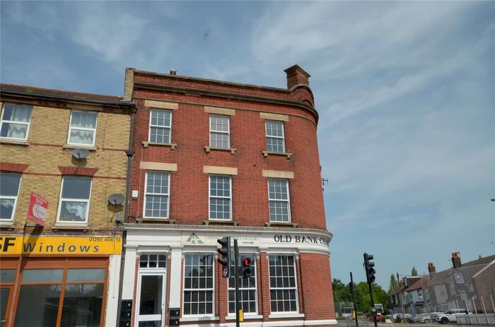 1 Bedroom Flat To Rent In Horley, Surrey, RH6