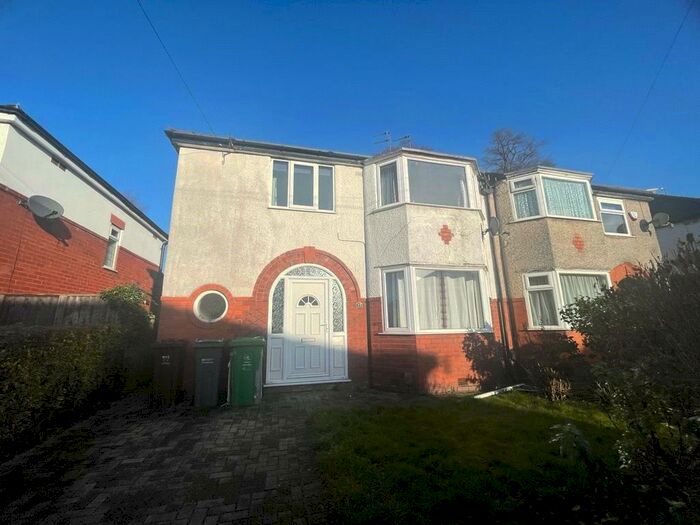 4 Bedroom Semi-Detached House To Rent In Springdale Gardens, Didsbury, Manchester, M20