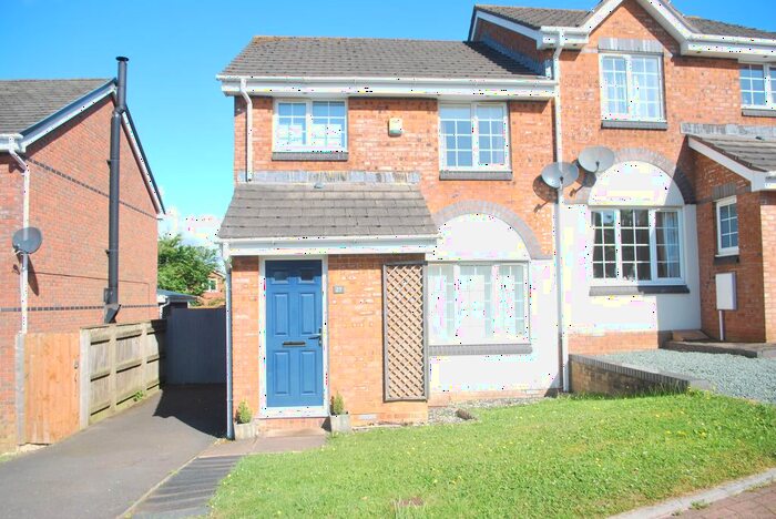3 Bedroom Semi-Detached House To Rent In Ivydale, Exmouth, EX8