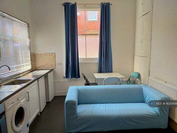 3 Bedroom End Of Terrace House To Rent In Newtown Street, Leicester, LE1