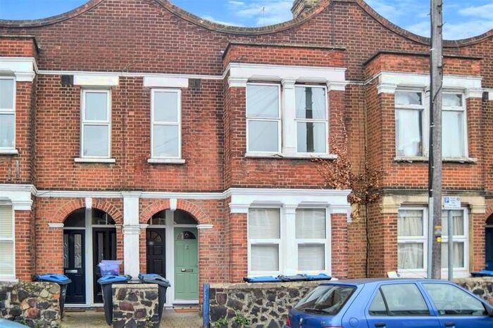 1 Bedroom Maisonette Flat To Rent In Abbey Road, Colliers Wood, SW19