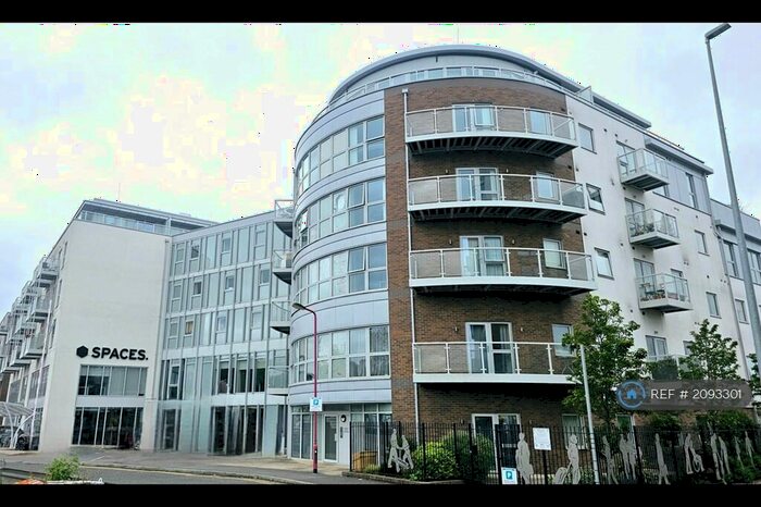 1 Bedroom Flat To Rent In Austen House, Guildford, GU1