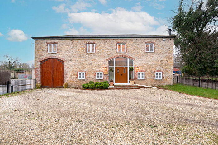 5 Bedroom Detached House For Sale In Great North Road, Doncaster, DN6