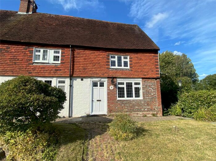 3 Bedroom Semi-Detached House To Rent In Tudeley Road, Tonbridge, Kent, TN11