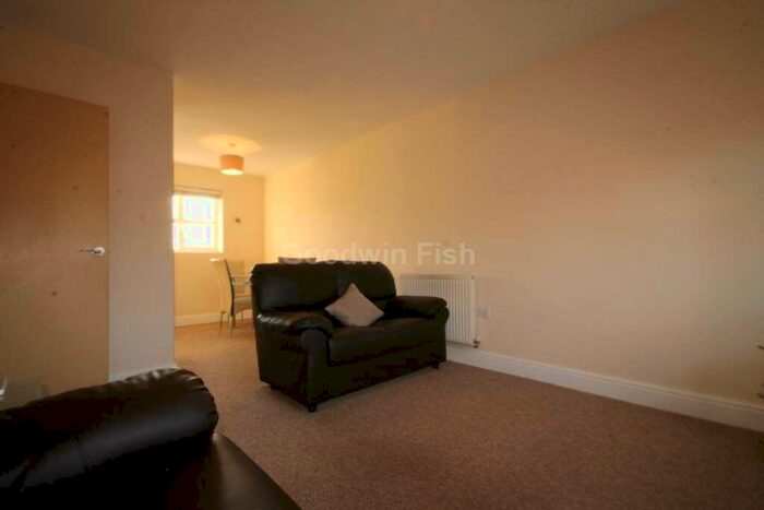 2 Bedroom Apartment To Rent In Greenwood Road, Wythenshawe, M22