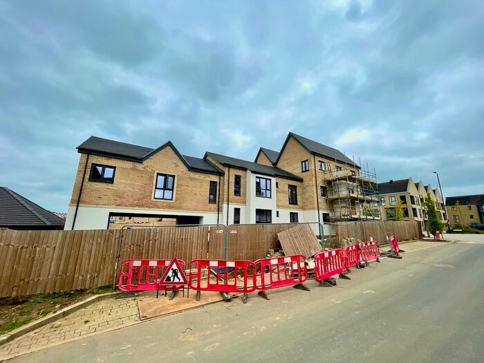 2 Bedroom Flat To Rent In Bronte Avenue, Kingsmead, Milton Keynes, MK4