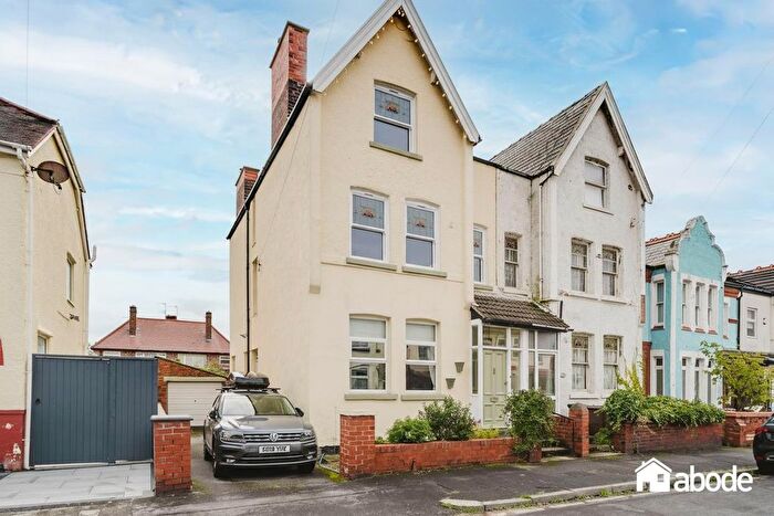 4 Bedroom Town House For Sale In Brookfield Avenue, Crosby, Liverpool, L23