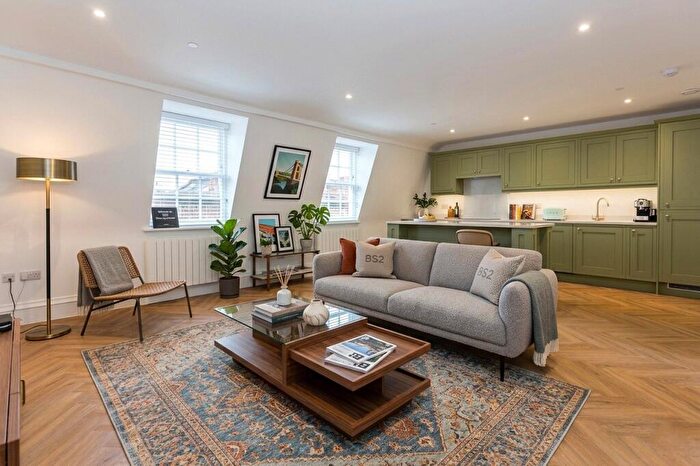 2 Bedroom Apartment For Sale In Apartment, Portland Square, Bristol, Somerset, BS2