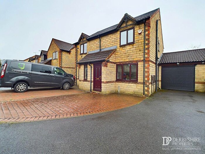 2 Bedroom Semi-Detached House For Sale In Overmoor View, Tibshelf, DE55