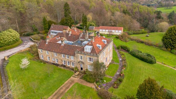 3 Bedroom Flat For Sale In Woodlands, Sleights, Whitby, YO21
