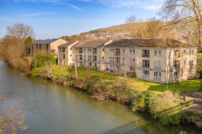 3 Bedroom Apartment For Sale In Forester Avenue, Bath, Somerset, BA2