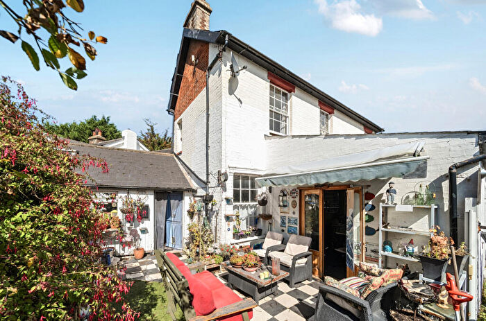 3 Bedroom Detached House For Sale In Ipswich Road, Holbrook, Ipswich, IP9