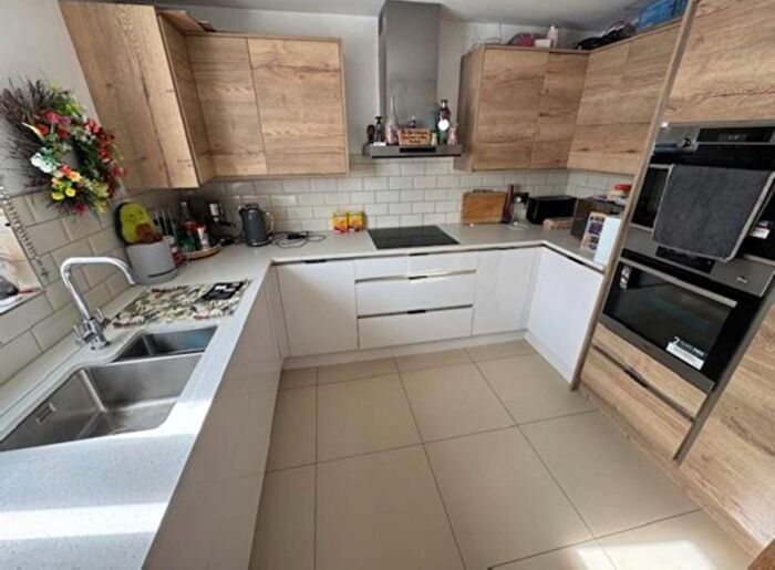 4 Bedroom Terraced House To Rent In Castor Mews, Brixham, TQ5