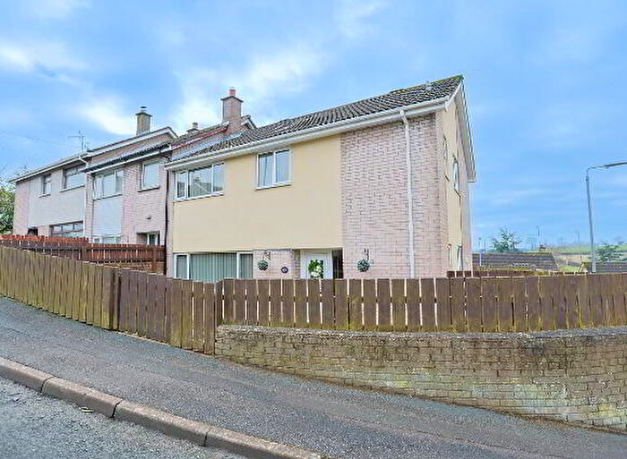 4 Bedroom End Of Terrace House For Sale In Annahugh Park, Portadown, BT61