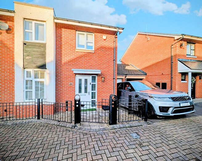 3 Bedroom Semi Detached House For Sale In Rowan Drive, South Shields, NE34
