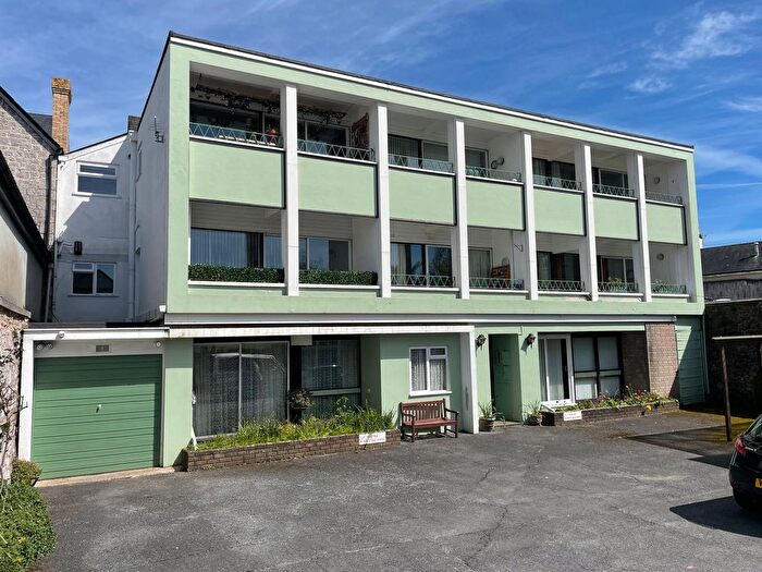 2 Bedroom Flat To Rent In Tessier Court, Manor Road, TQ1