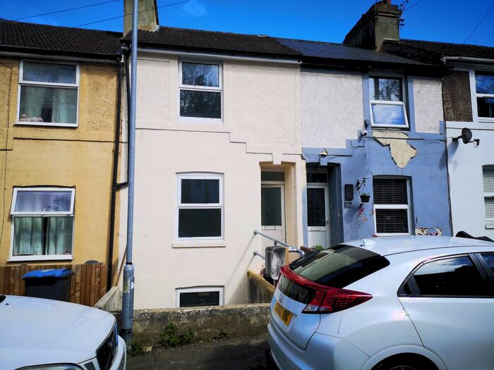 3 Bedroom Terraced House To Rent In Hillside Road, Dover, CT17