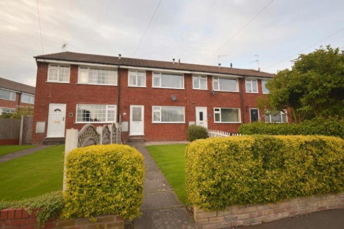 3 Bedroom House To Rent In Brough Street West, Macclesfield, Cheshire, SK11