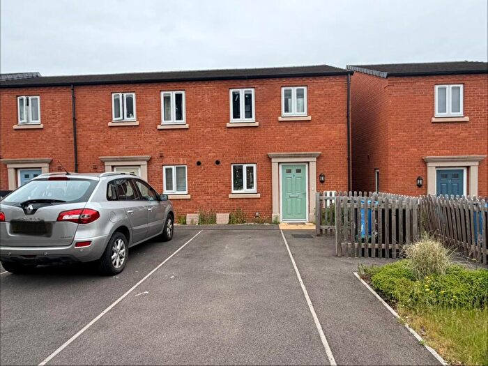 3 Bedroom House To Rent In Erasmus Drive, Derby, Derbyshire, DE1